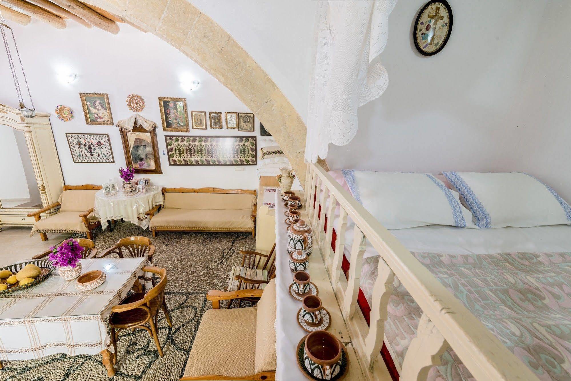 Kamariko Traditional House Афанту Экстерьер фото